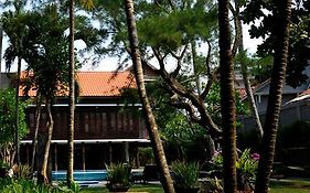 Surya Kencana Seaside Hotel